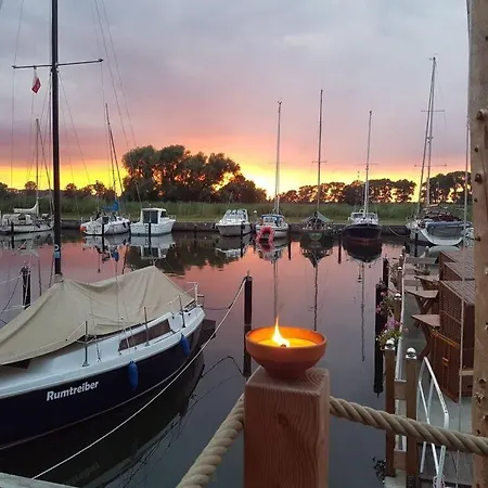 펜션 On The 123 Lagoon *