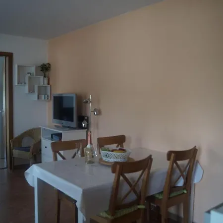 On The 123 Lagoon 펜션 웨케문데